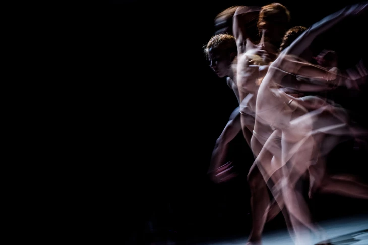 图片 揭开艺术创作历程的无限可能：当舞蹈遇上科技