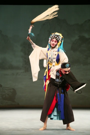 School of Chinese Opera: Gongs and Drums