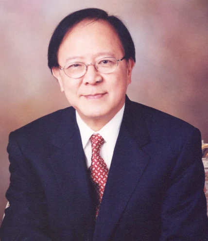 钟景辉博士<br>CHUNG King-fai