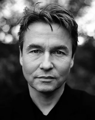 圖片 埃薩．貝卡．沙羅倫博士<br>Esa-Pekka SALONEN