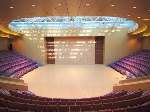 香港賽馬會演藝劇院 
