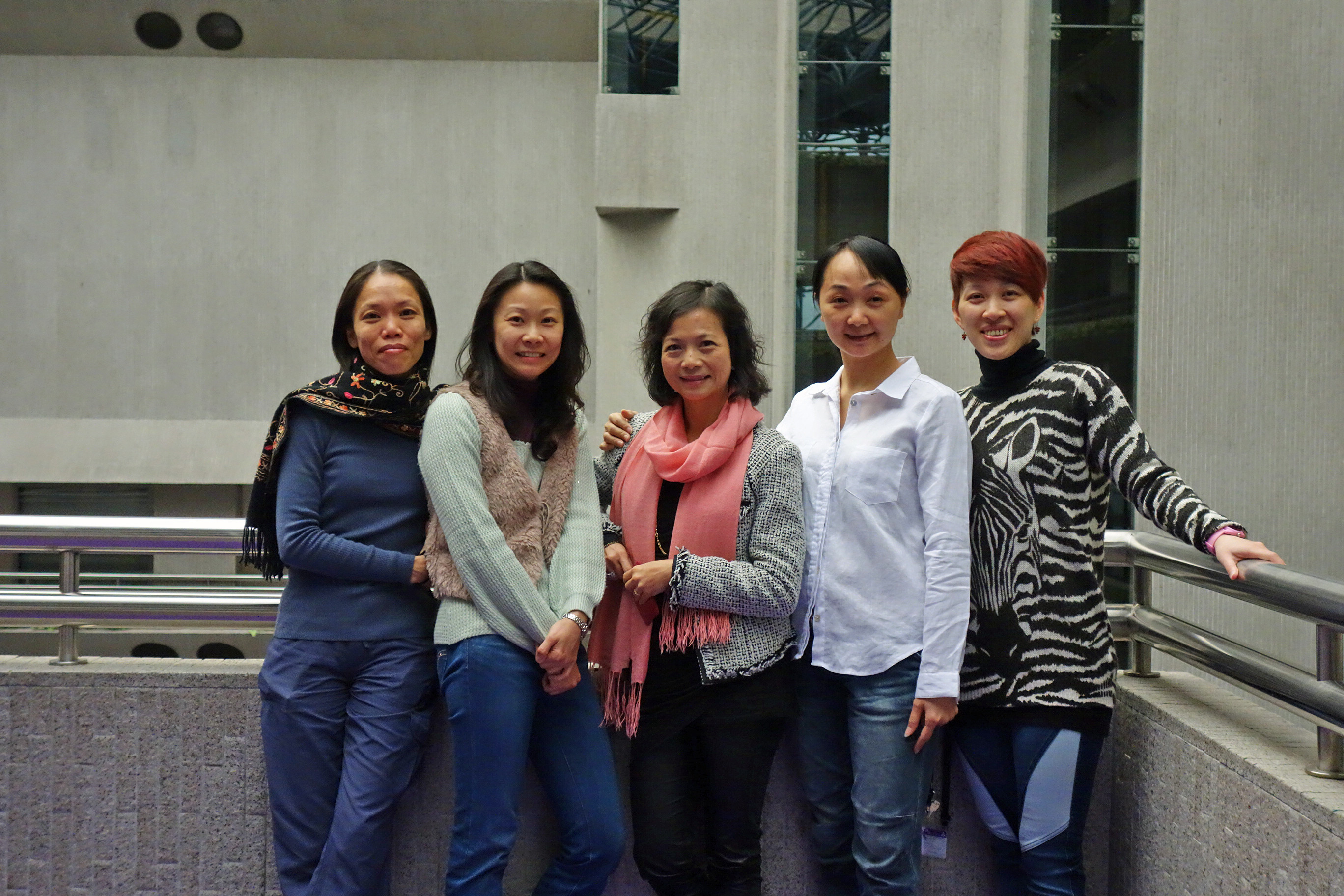 舞蹈学院超过二十五年之职员