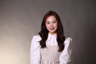 梁嘉彤 (女高音)