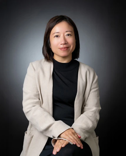 曾 翠 珊<br>Ms TSANG Jessey